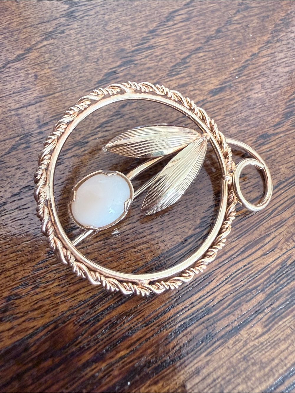 Vintage 12k Gold Fill Rose Brooch with Cabochon, P Inc Pin 1940s-1960s